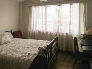 Vendo departamento de 4 habitaciones. Sector tradicional de Quito