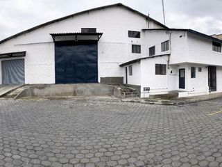 Foto 5 de Galpón Industrial 1060m2 sector comité del pueblo