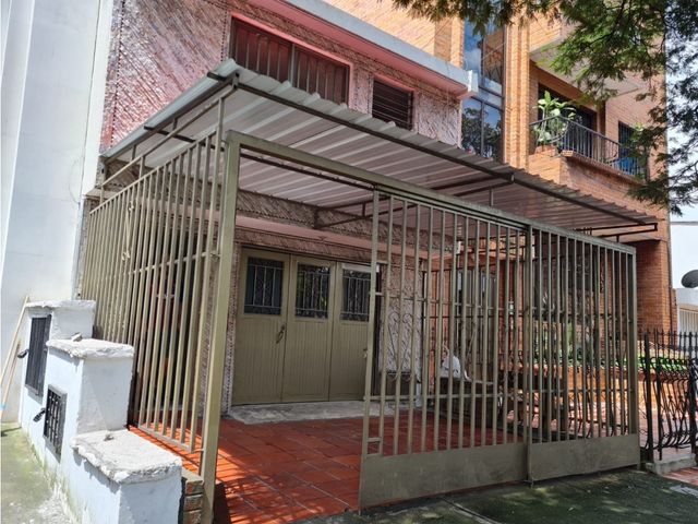 se vende casa externa en la flora MB CW 6080531