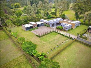 Venta Casa Campestre Independiente Llanogrande (Rionegro)