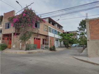Foto 4 de VILLA EL SALVADOR - VENTA CASA CON COCHERA - ÁREA 117 m2