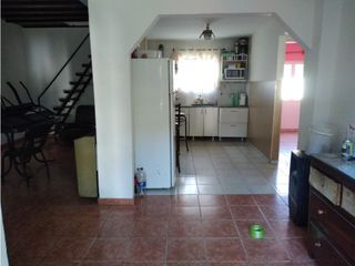 Foto 9 de Casa 4ambientes/ Parque/ Pileta/ Galpón/ El Sosiego