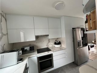 Venta Apartamento Loma de los Bernal Mejor Unidad cerca Avenida 80