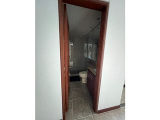 Venta Apartamento Loma de los Bernal Mejor Unidad cerca Avenida 80