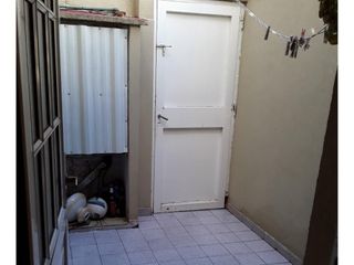 PH en venta - 2 Dormitorios 1 Baño - 45Mts2 - Wilde