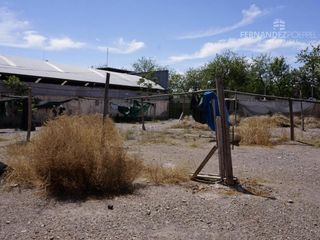Foto 5 de FERNANDEZ POEPPEL Alquila Playa Estacionamiento 1000 m2 Mendoza