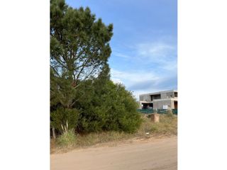 Lote en Costa Esmeralda Barrio Senderos IV 923 m2