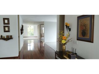 Foto 6 de CASA PARA ARRIENDO EN LOMA DEL ESCOBERO
