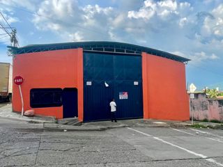 Foto 1 de bodega en arriendo en sevilla. Cod A4951