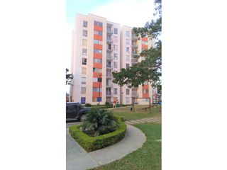 Arriendo apartamento piso 1 y parqueadero, Naranjos Jamundí