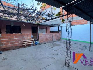 Foto 18 de AV. USANDIVARAS AL 1000-CASA-VENTA-MACROCENTRO