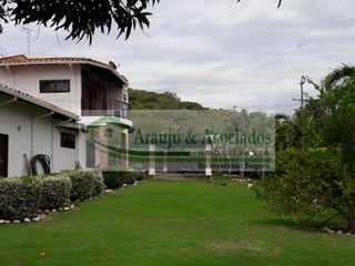 Foto 12 de VENDEMOS HERMOSA CASA CAMPESTRE CON PISCINA PRIVADA EN PRESTIGIOSO CONDOMINIO.
