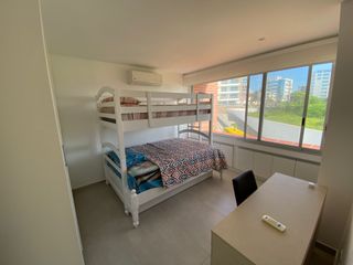 Foto 14 de departamento de alquiler en manta zona sur
