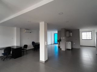 Foto 15 de VENDO LOCAL COMERCIAL IDEAL PARA OFICINAS
