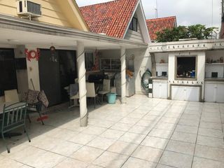 Foto 28 de Casa de venta en la Urbanización Saint Gallen, Sector City Mall.