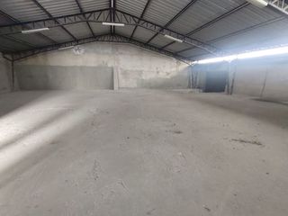 Foto 1 de RENTO  BODEGA  700M2 ,  EN COMPLEJO DE COMPLEJO DE BODEGAS  MUY AMPLIAS PARQUE DE LOS RECUERDOS