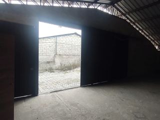 Foto 5 de RENTO  BODEGA  700M2 ,  EN COMPLEJO DE COMPLEJO DE BODEGAS  MUY AMPLIAS PARQUE DE LOS RECUERDOS