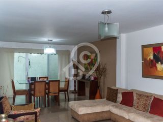 Casa en Venta, Urbanización Ciudad Verde, Machala