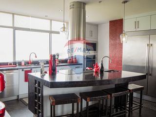 Foto 7 de Venta de  Departamento amoblado 4D en Mocoli