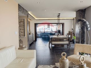 Foto 2 de Venta de  Departamento amoblado 4D en Mocoli
