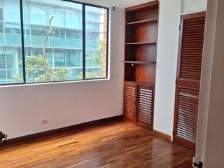 Apartamento En Avenida el Poblado, Milla de Oro