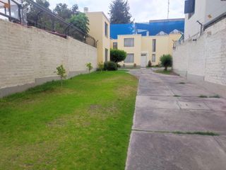 En Venta Casa Urbanización Privada De Cayma - Arequipa