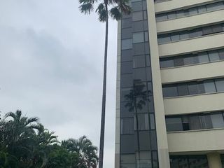 VENDO OPORTUNIDAD | Departamento ubicado en TORRE 1 COLON |  Piso 3 | Departamento 7 | Ave. Francisco de Orellana y Calle Nahim Isaías Barquet al lado del Hotel Hilton Colón, Guayaquil