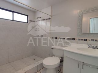 Foto 12 de CASA EN RENTA, RACAR PLAZA - MUTUALISTA AZUAY
