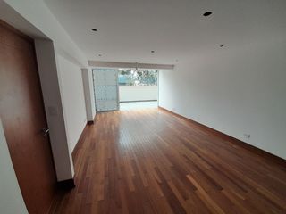 Foto 1 de Venta Departamento 1er piso San Isidro