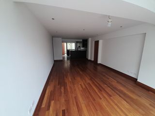 Foto 2 de Venta Departamento 1er piso San Isidro