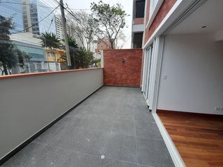 Foto 3 de Venta Departamento 1er piso San Isidro