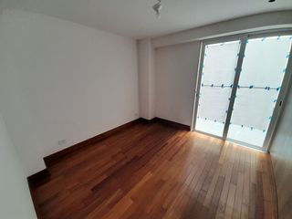 Foto 12 de Venta Departamento 1er piso San Isidro