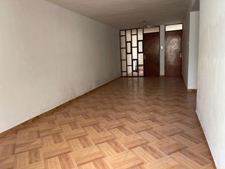 Foto 3 de ¡Precio Negociable! Casa en Venta en El Rímac Urbanización La Huerta