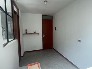 Foto 7 de ¡Precio Negociable! Casa en Venta en El Rímac Urbanización La Huerta