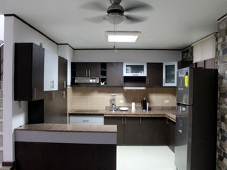 Foto 12 de DEPARTAMENTO EN LOMAS DE URDESA - 1ER PISO