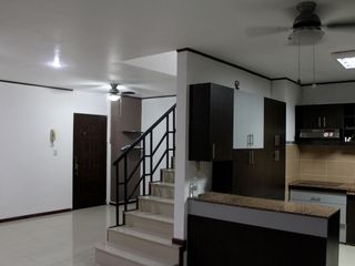 Foto 9 de DEPARTAMENTO EN LOMAS DE URDESA - 1ER PISO