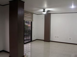 Foto 11 de DEPARTAMENTO EN LOMAS DE URDESA - 1ER PISO