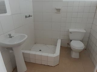 Foto 5 de Amplio departamento