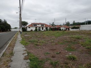 Venta de Terreno en Vía a la Costa Km 14.5, Guayaquil