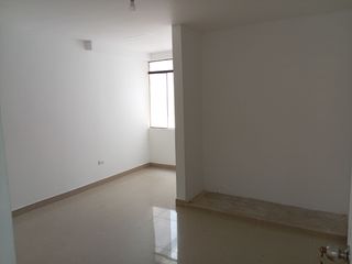 Foto 5 de SE VENDE EDIFICIO DE 4 PISOS, 1 DEPA POR PISO, 95 M2 CADA DEPA, 3 COCHERAS, FRENTE A PARQUE