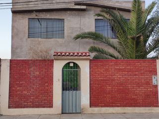 Foto 1 de Casa En Venta La Pampa De Socabaya - Arequipa