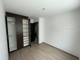 Foto 16 de ELEGANTE Y MODERNA CASA