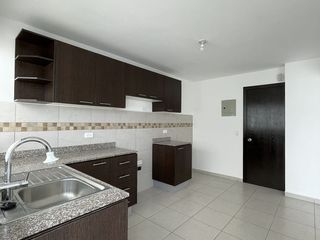 Foto 9 de ELEGANTE Y MODERNA CASA