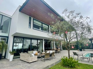 Foto 16 de Venta impresionante residencia, a todo lujo. Casuarinas, Surco. la mejor zona de Surco. PARECE ESTRENO