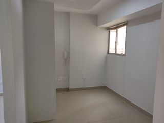 Foto 5 de Se Alquila Oficina O Consultorio Médico