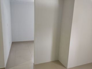 Foto 7 de Se Alquila Oficina O Consultorio Médico