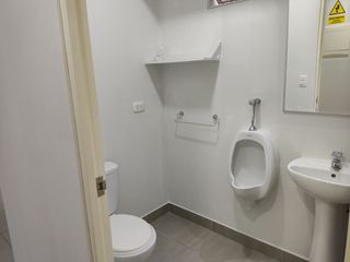 Foto 2 de Se Alquila Oficina O Consultorio Médico