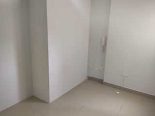 Foto 6 de Se Alquila Oficina O Consultorio Médico
