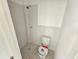 Foto 14 de Venta de Casa por Estrenar en la Urb. Casa Laguna, etapa Paradisa cerca del C.C Riocentro El Dorado.