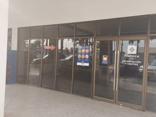 Foto 1 de ALQUILER DE LOCAL  EN PLAZA  COMERCIAL URB. MALLORCA VILLAGE